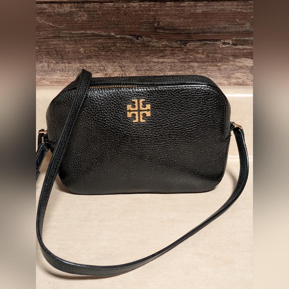 Tory Burch Gorgeous Black Pebbled Leather Crossbody Bag Excellent Condition